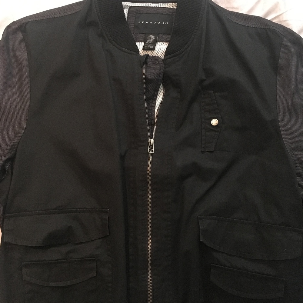 Sean John black and gray jacket